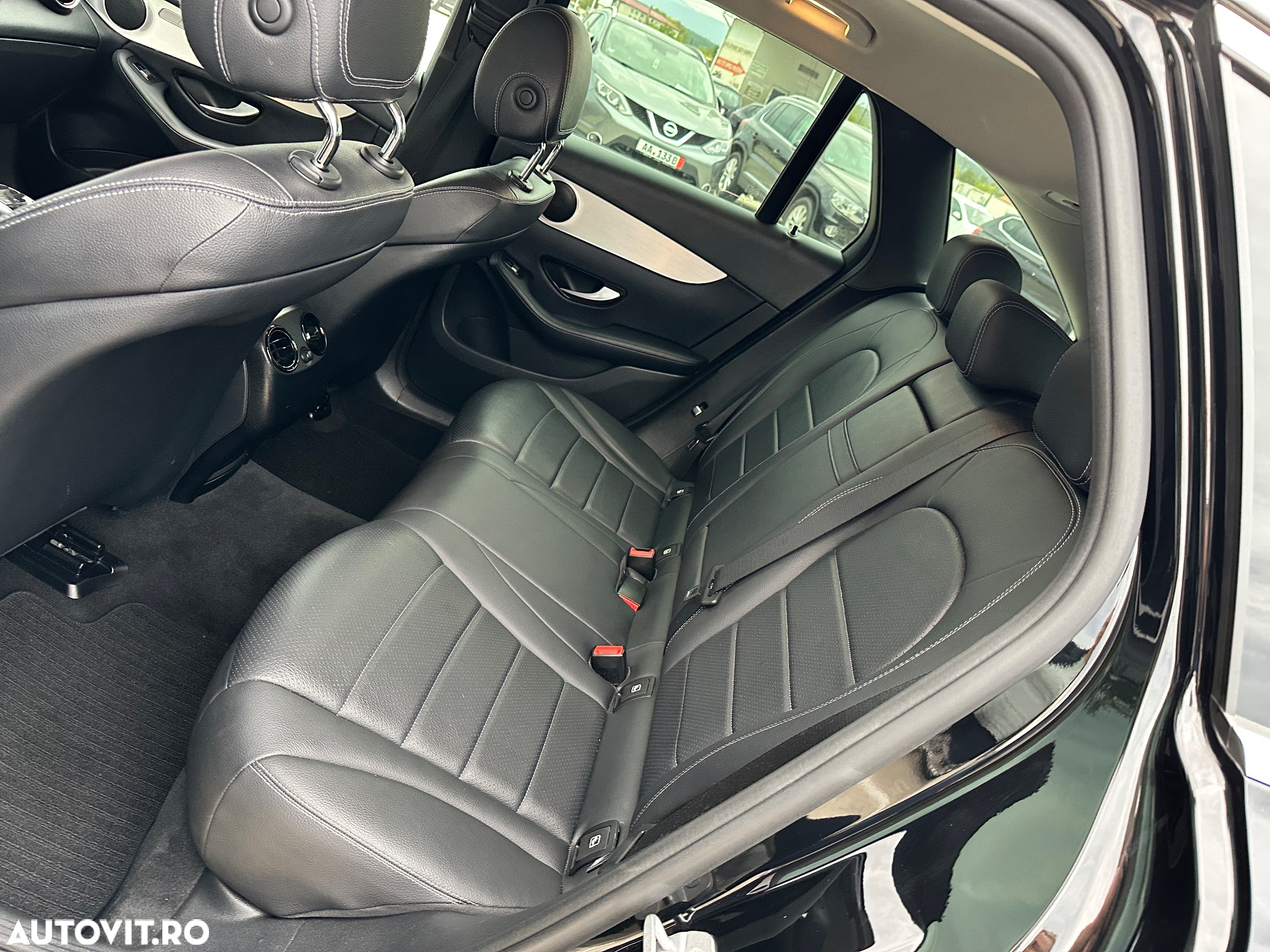 Mercedes-Benz GLC 350 d 4Matic 9G-TRONIC - 13