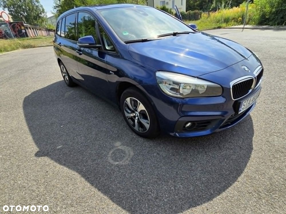 BMW Seria 2 218d xDrive Sport - 1