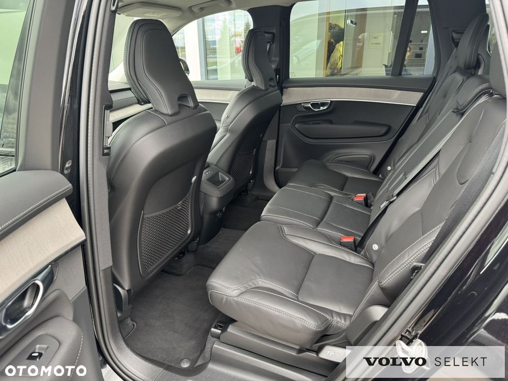 Volvo XC 90 - 13