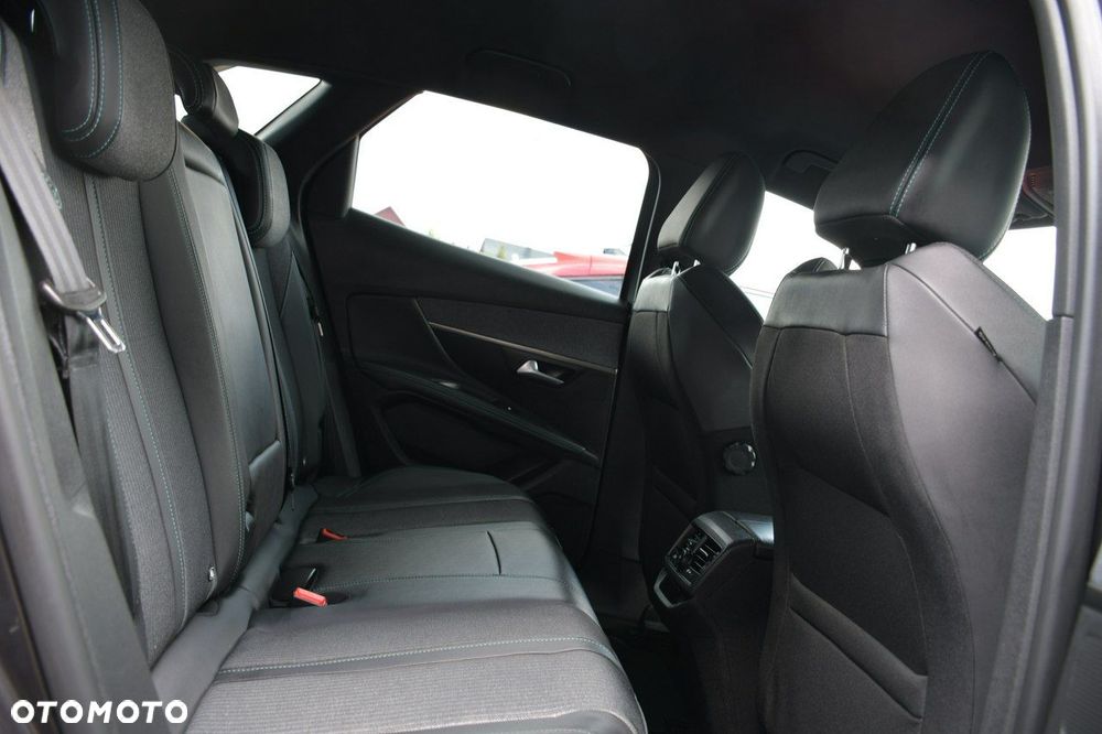 Peugeot 3008 225 e-EAT8 Allure Pack - 20