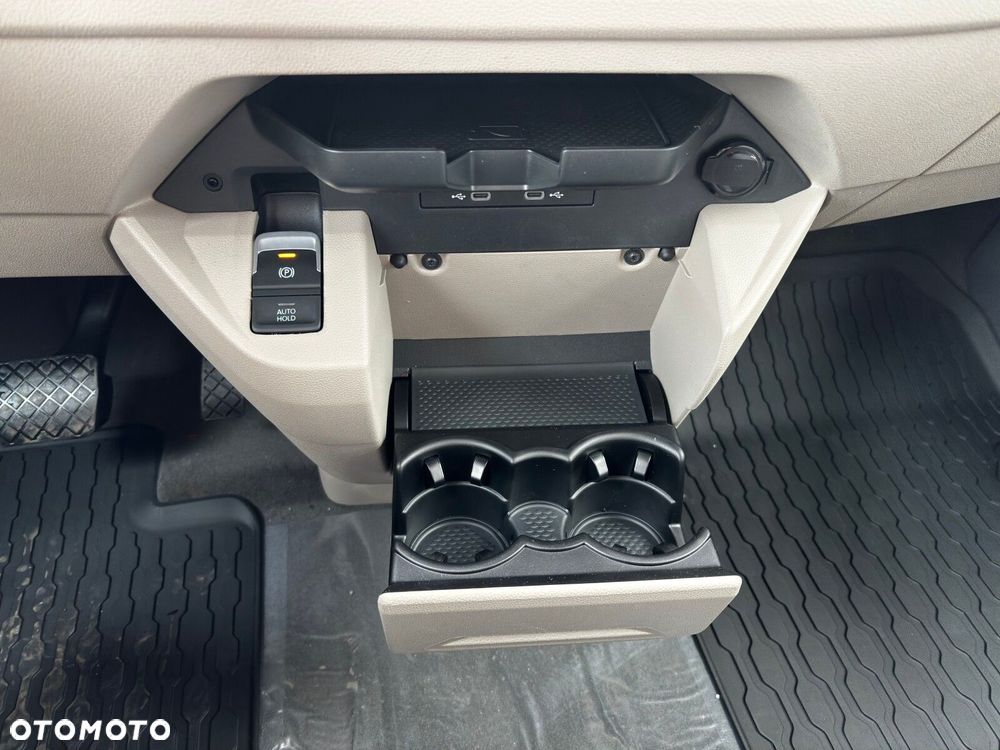 Volkswagen California - 16