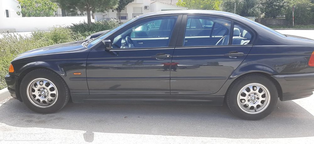 BMW 320 - 2