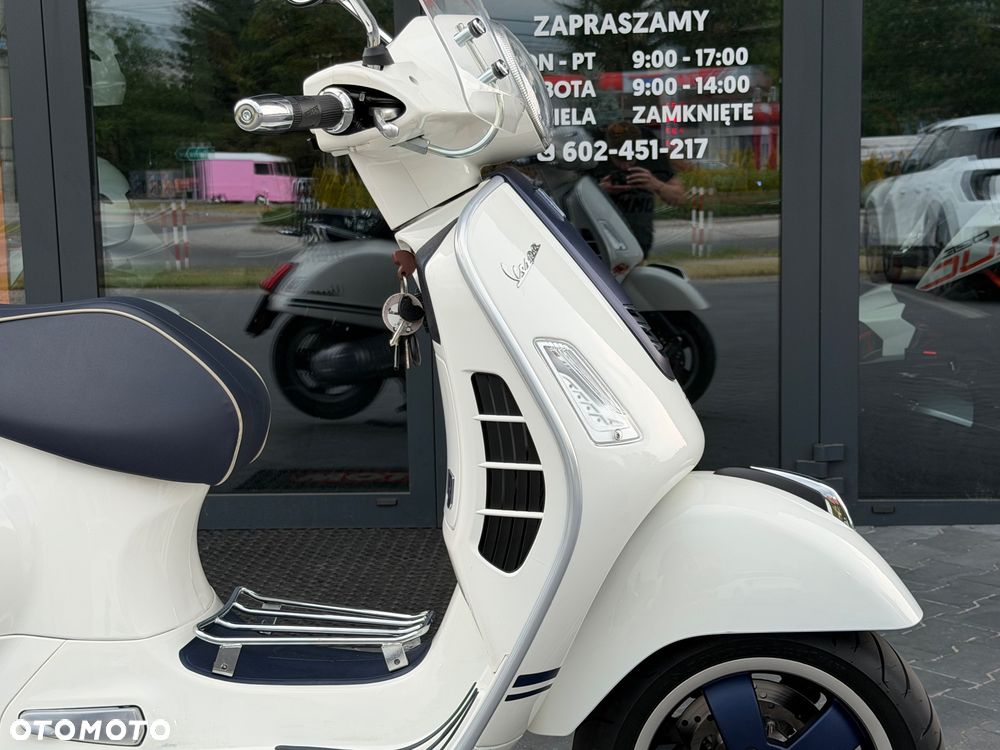 Vespa GTS - 9