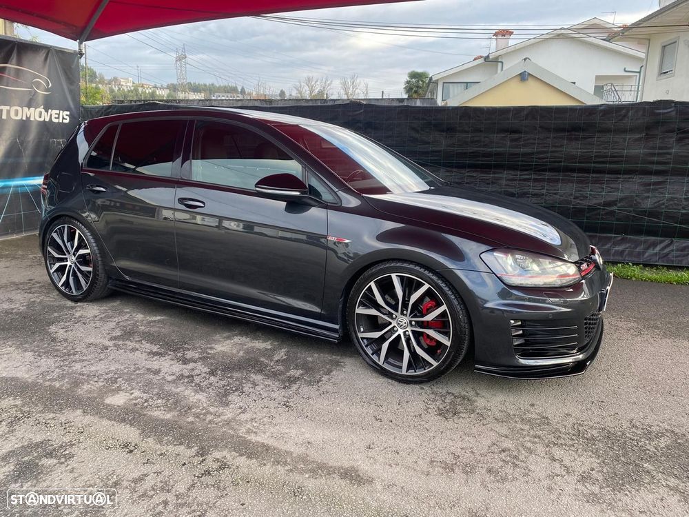 VW Golf 2.0 TSi GTi DSG Performance - 2