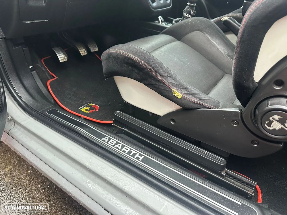 Abarth Punto Evo 1.4 T-Jet SuperSport - 21