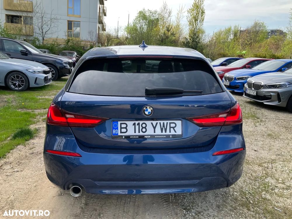 BMW Seria 1 118i Aut. Sport Line - 8