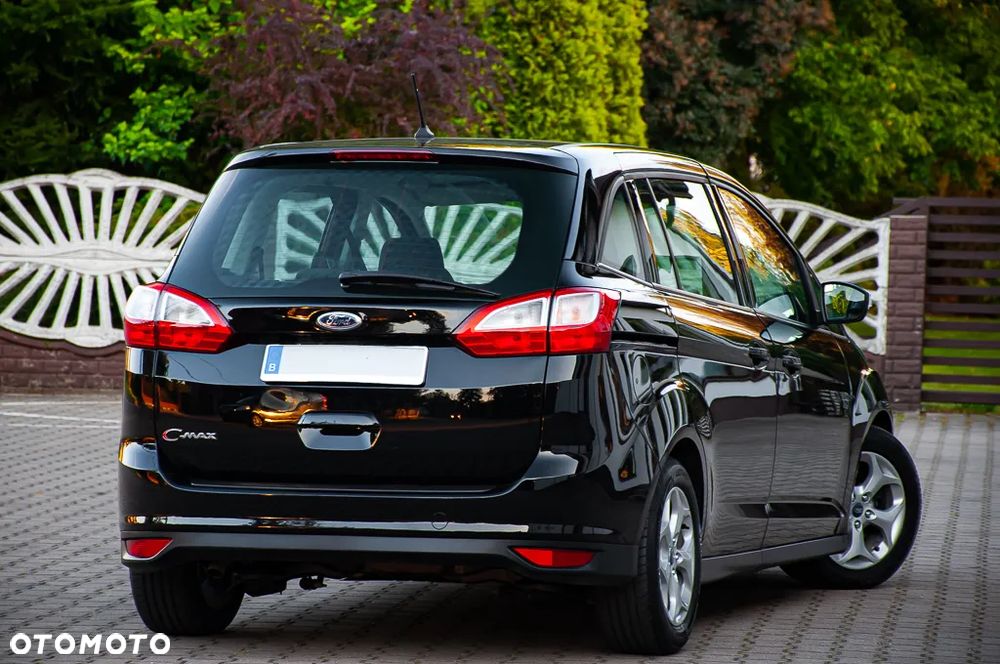 Ford Grand C-MAX - 5
