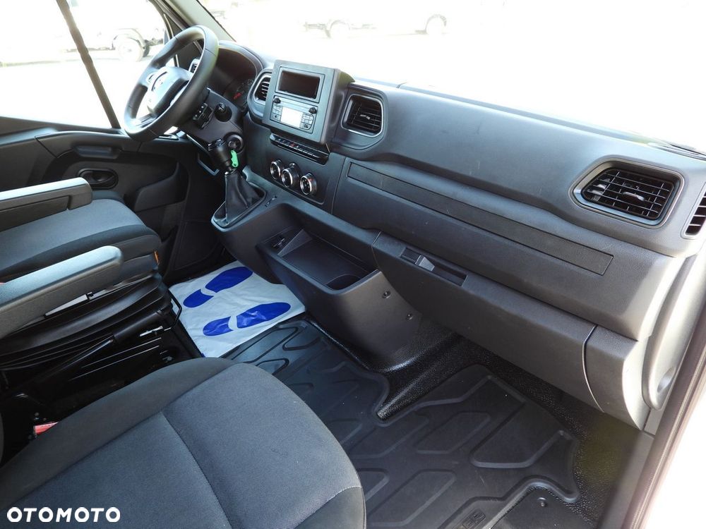 Renault MASTER PLANDEKA 10 PALET WEBASTO TEMPOMAT LEDY PNEUMATYKA KLIMATYZACJA  165KM - 35