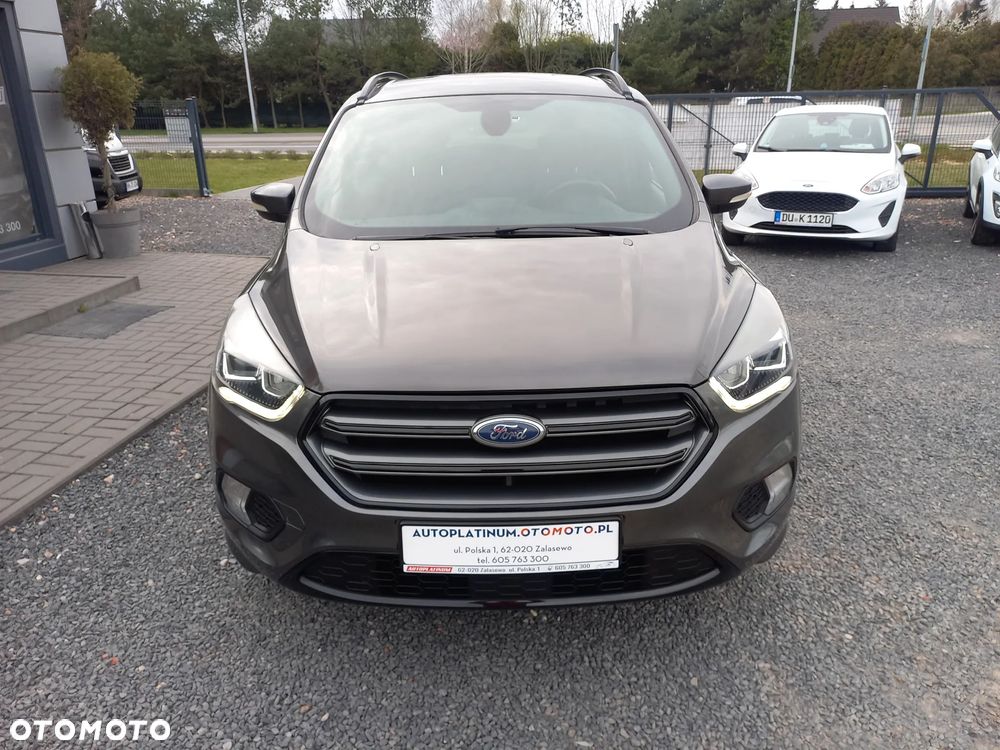 Ford Kuga 2.0 TDCi 4x4 ST-Line - 10