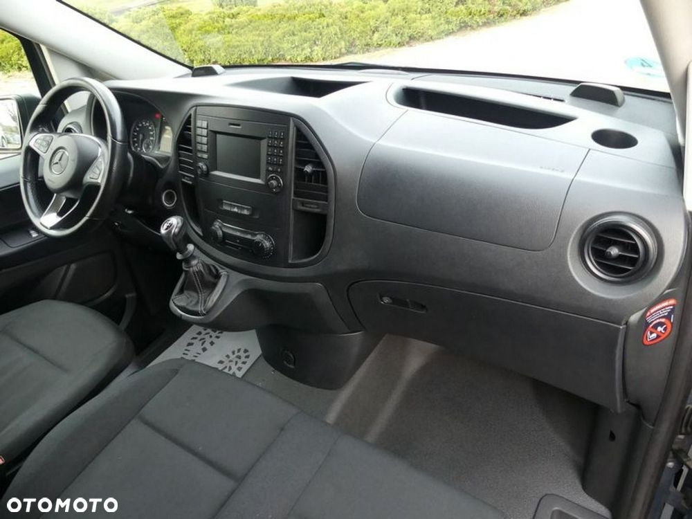 Mercedes-Benz Vito - 11