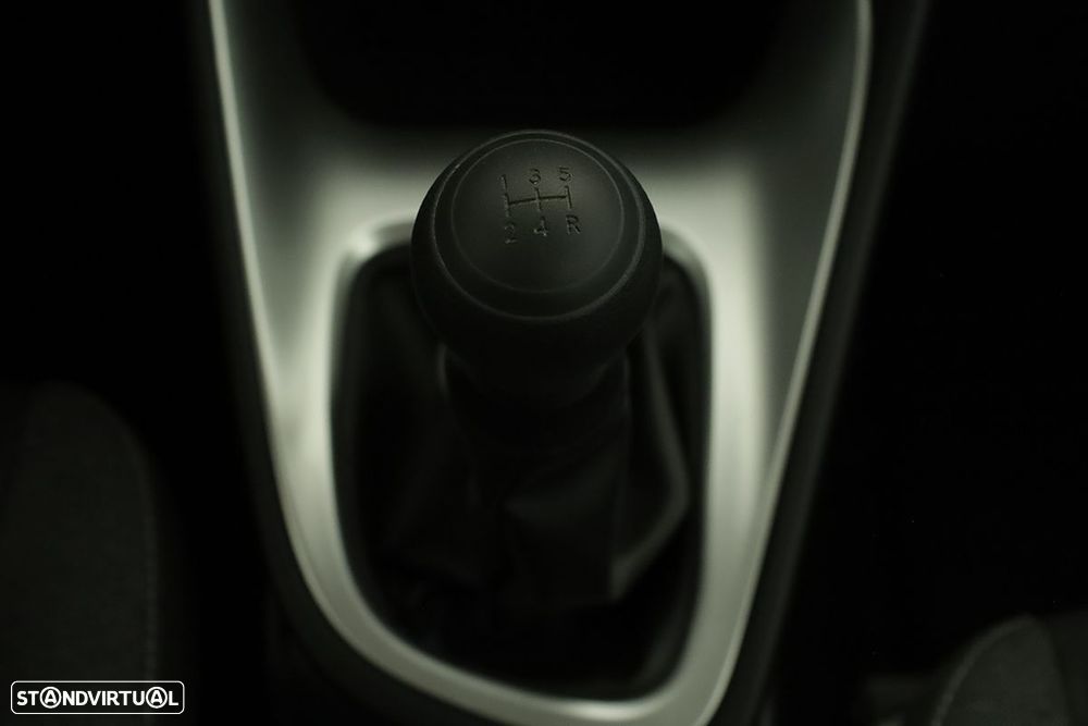 Toyota Yaris 1.0 VVT-i Comfort Plus - 12