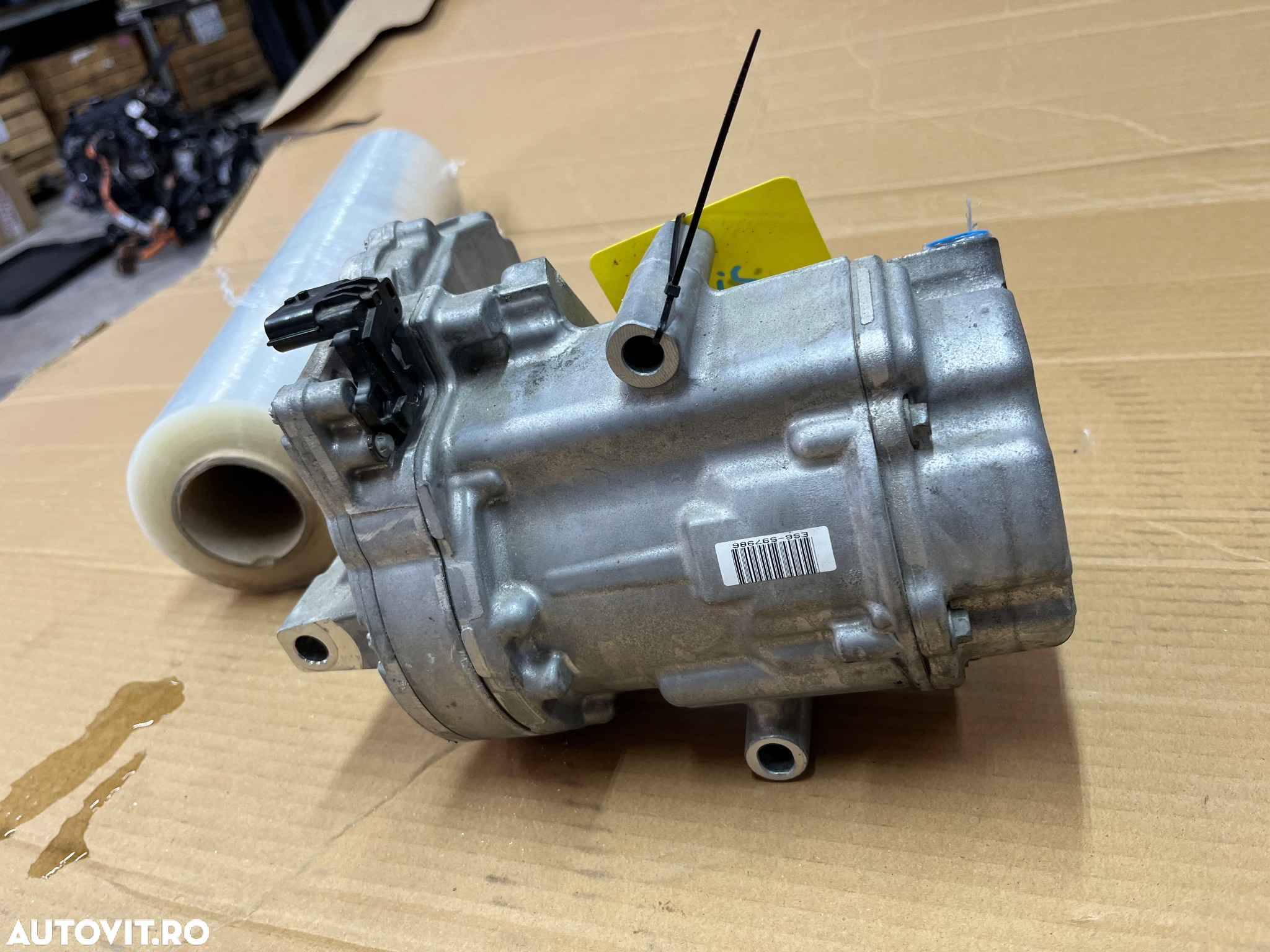 Compresor ac 926003211R Renault captur arkana Clio 2022 - 3