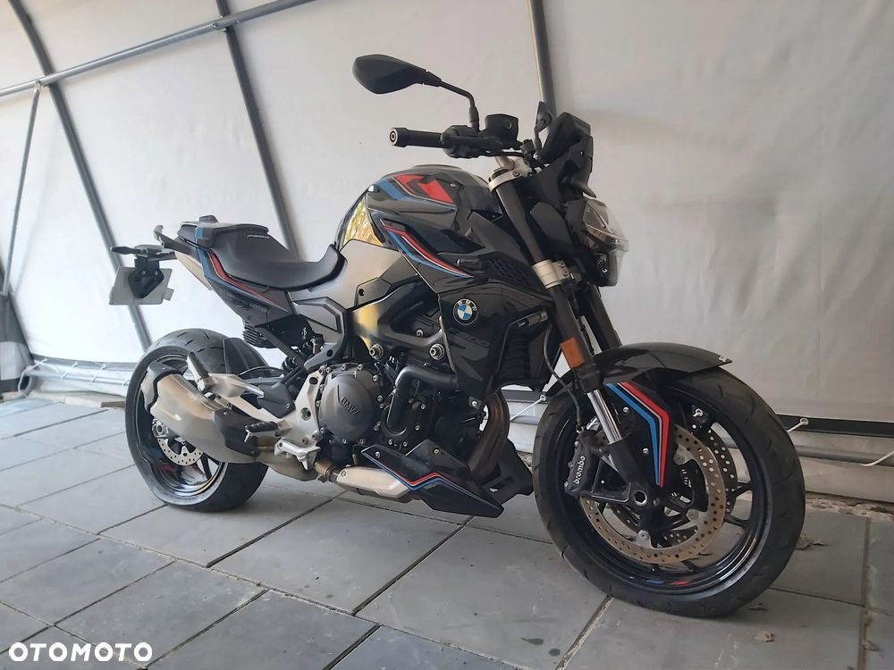 BMW F - 5