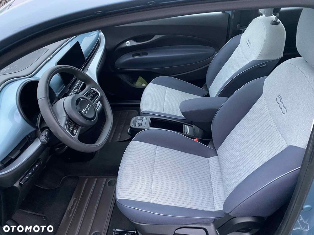 Fiat 500e La Prima - 9