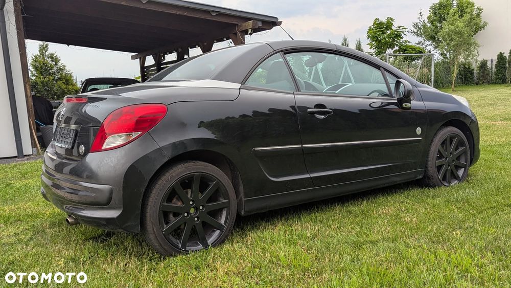 Peugeot 207 CC - 16