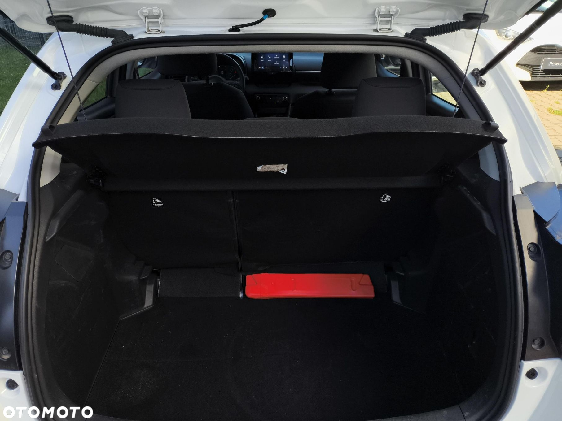 Toyota Yaris - 13