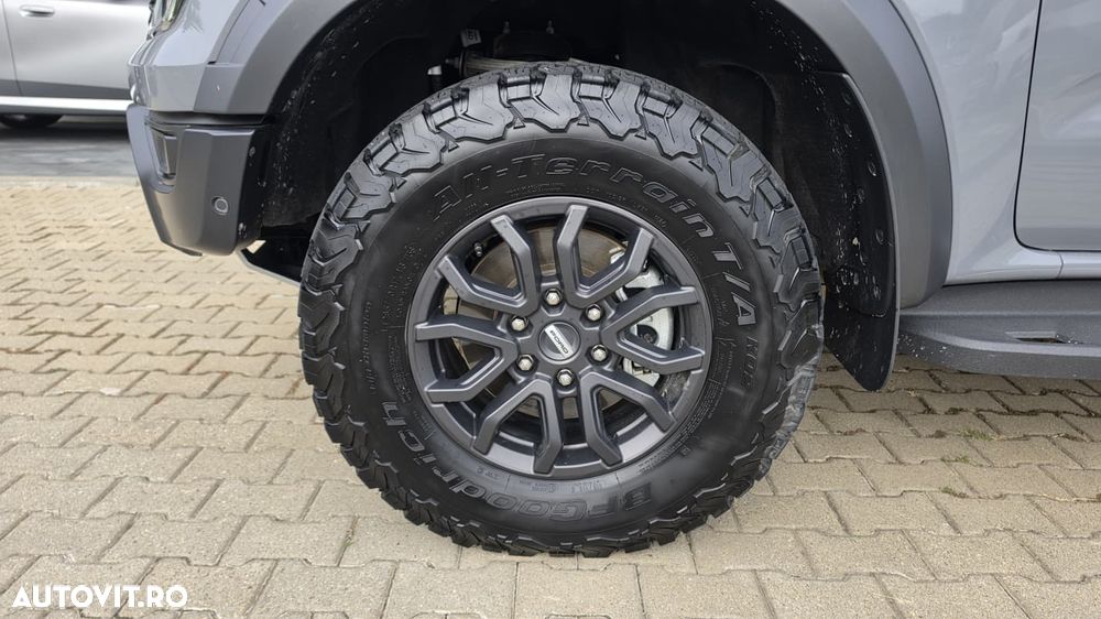 Ford Raptor - 6