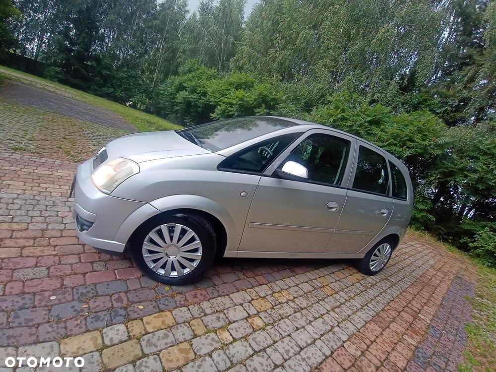 Opel Meriva 1.6 Essentia MTA - 1