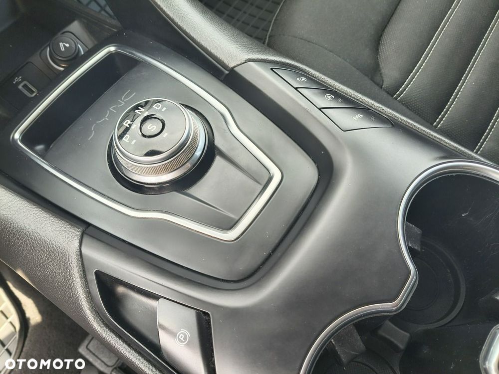 Ford Mondeo - 21
