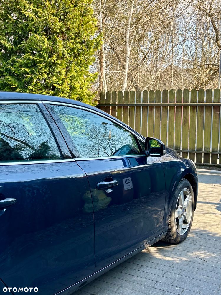 Volvo V40 D2 - 5