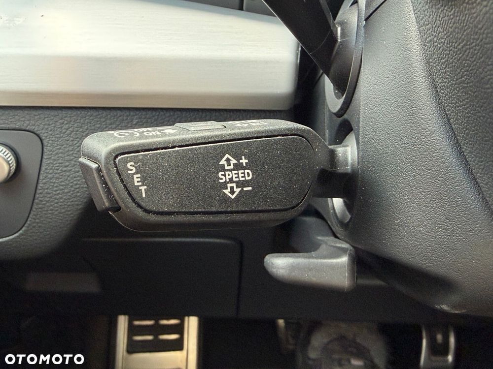 Audi Q5 Sportback - 15