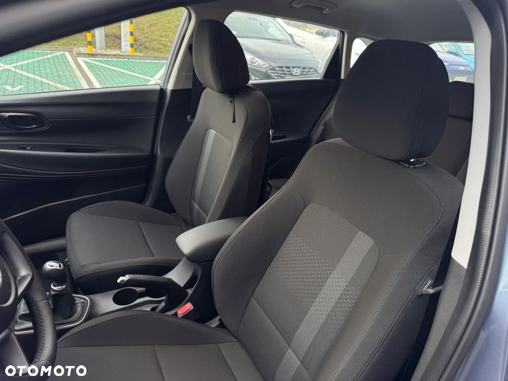 Hyundai i20 1.2 Modern - 11