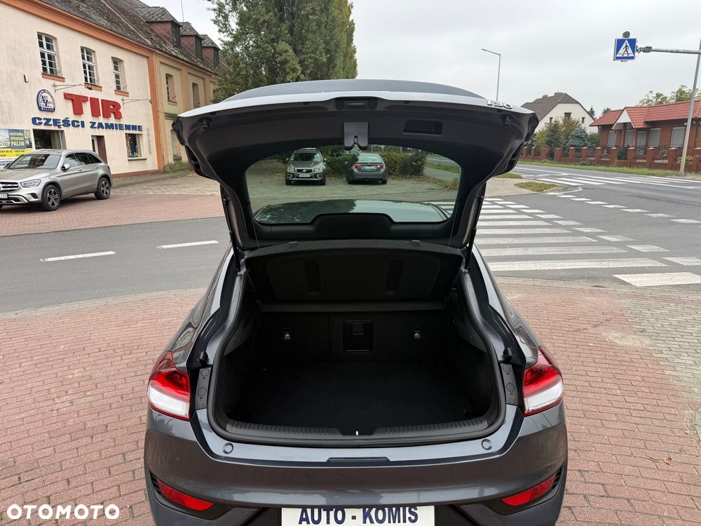 Hyundai i30 1.4 T-GDI DCT Premium - 19