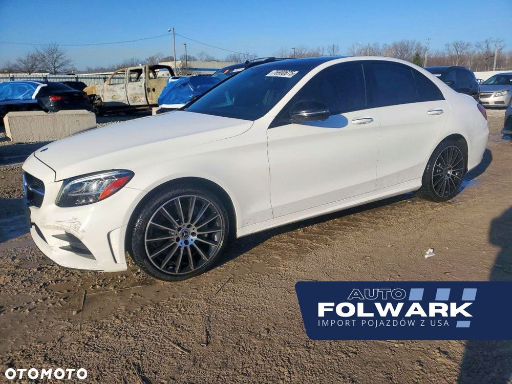 Mercedes-Benz Klasa C 300 9G-TRONIC AMG Line - 1