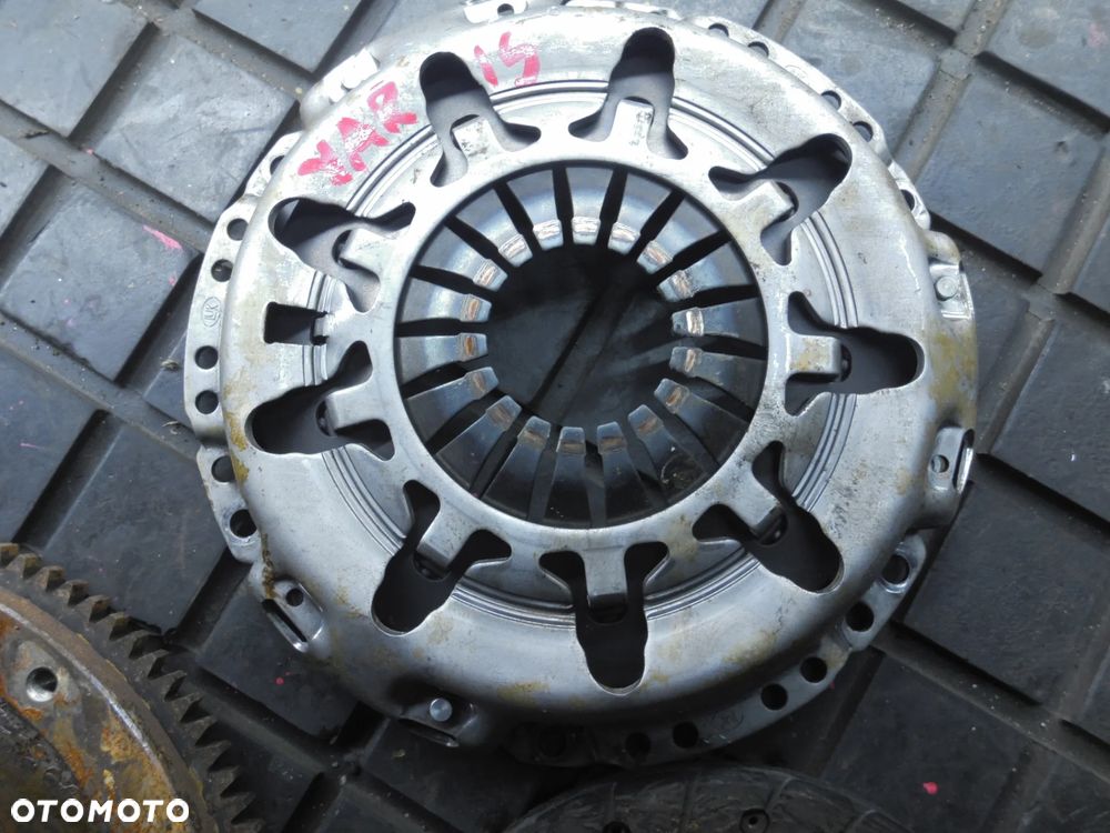 SPRZĘGŁO KOMPLETNE TOYOTA YARIS I 1.0 B 1999-2005r - 2