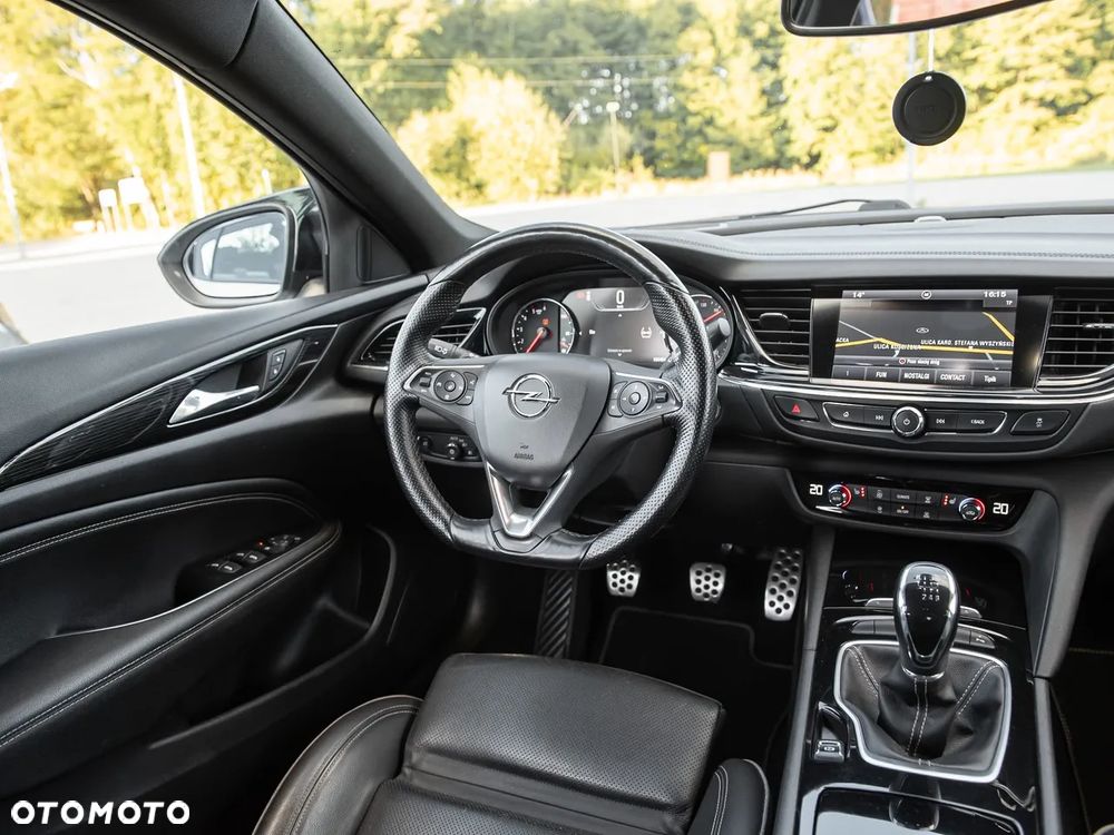 Opel Insignia 1.6 ECOTEC Exclusive - 26