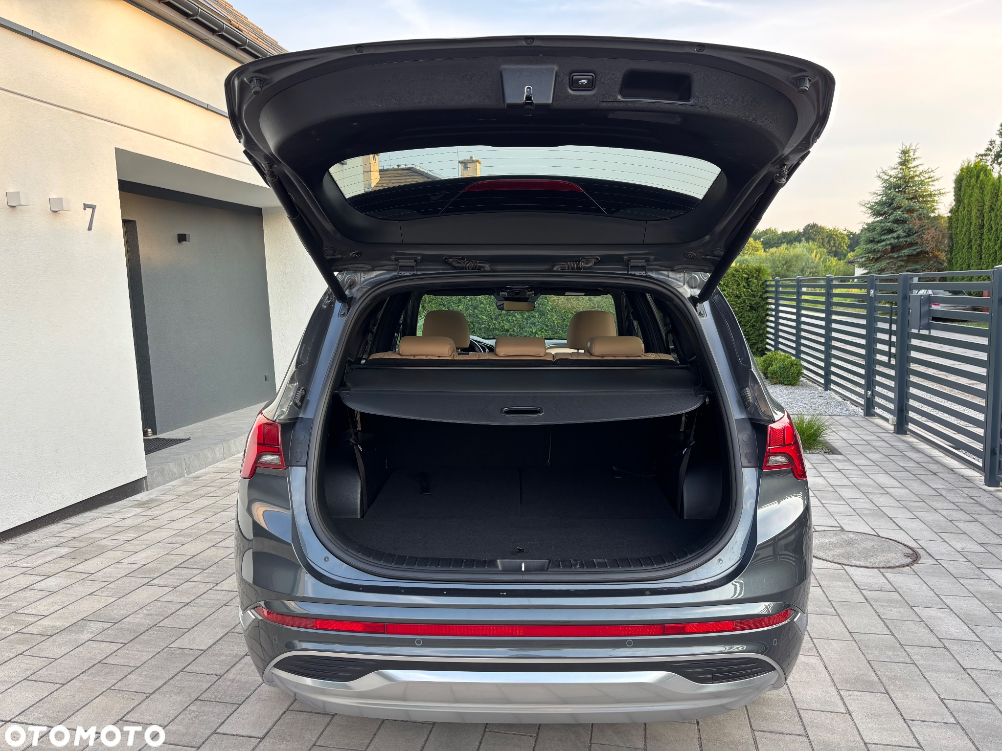 Hyundai Santa Fe 1.6 T-GDI HEV Platinum 4WD - 37