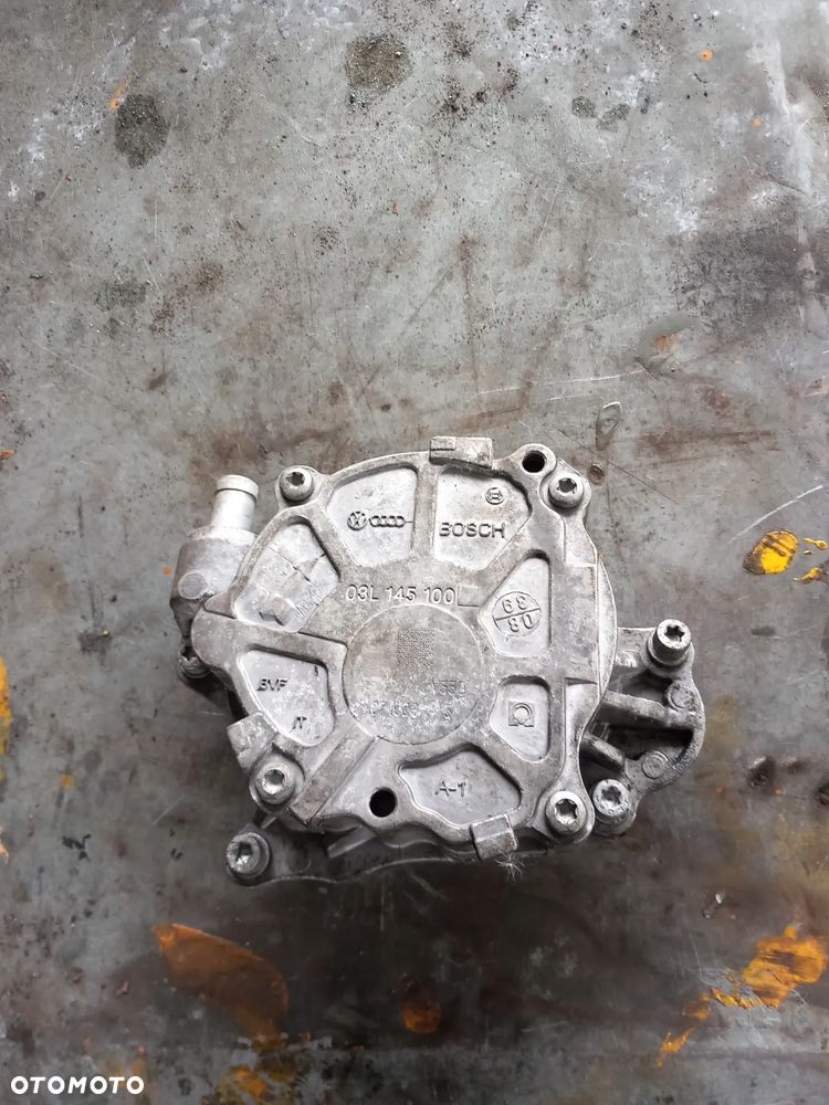 Pompa vakum 2.0 tdi CBA - 1
