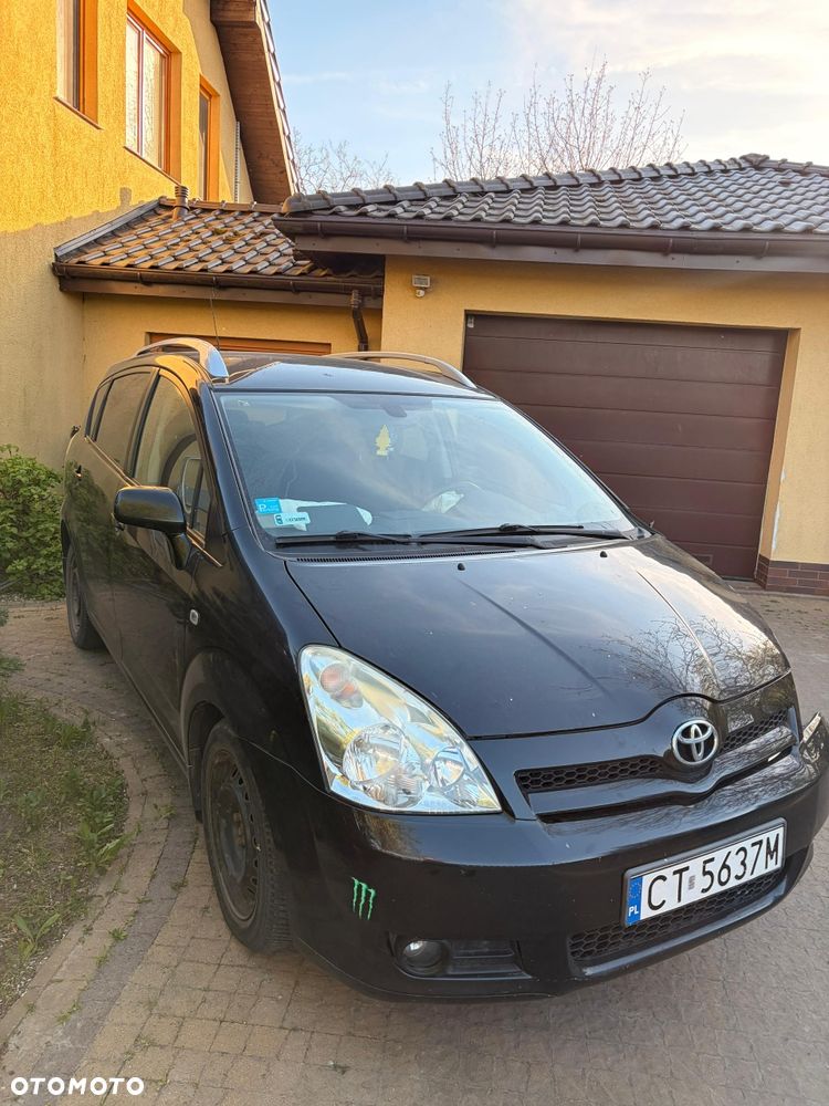 Toyota Corolla Verso - 1