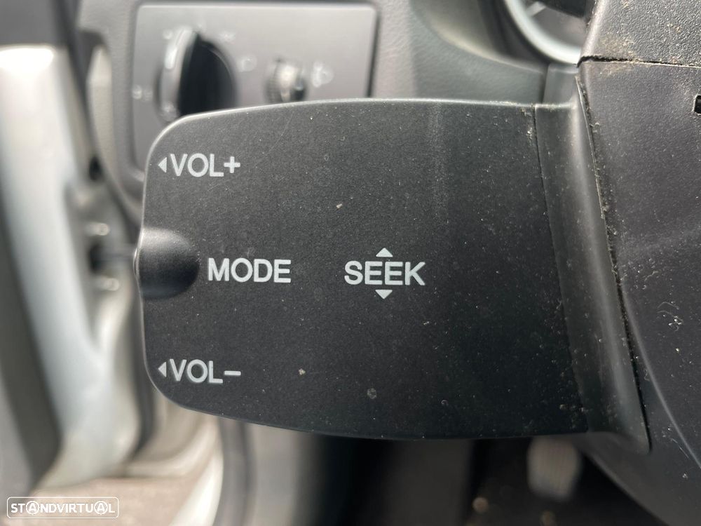 Ford Focus SW 1.6 TDCi Titanium - 8