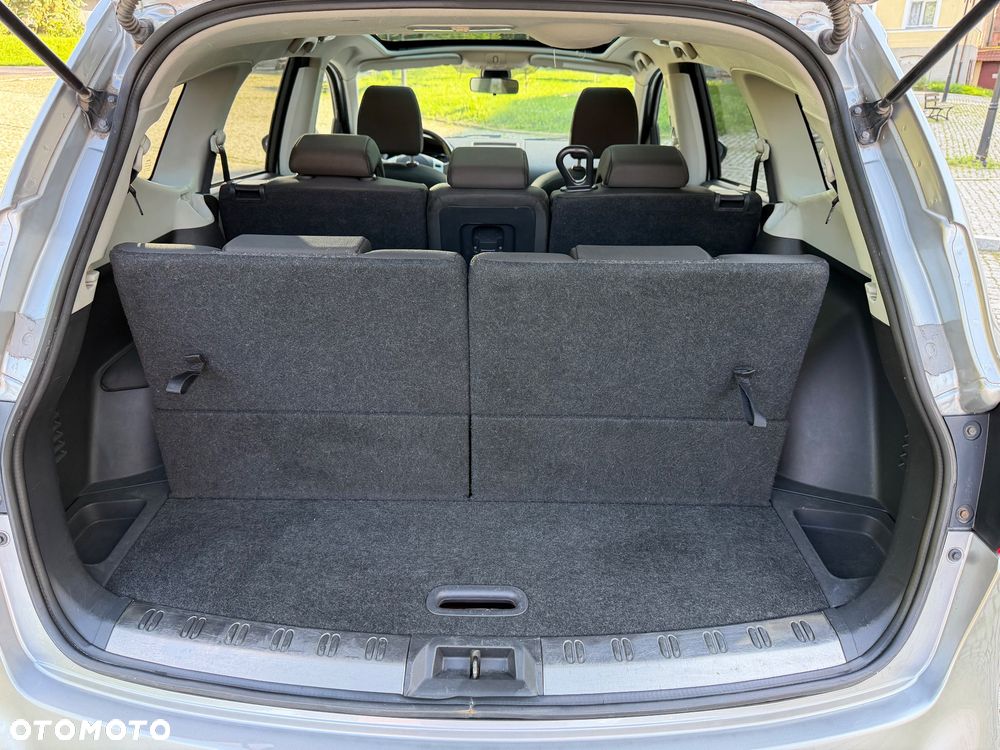 Nissan Qashqai+2 2.0 dCi DPF I-Way - 28