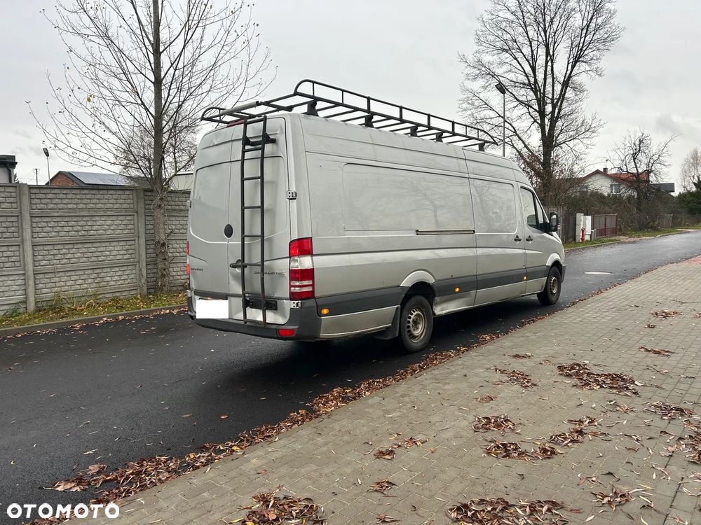 Mercedes-Benz Sprinter 319 CDI - 4