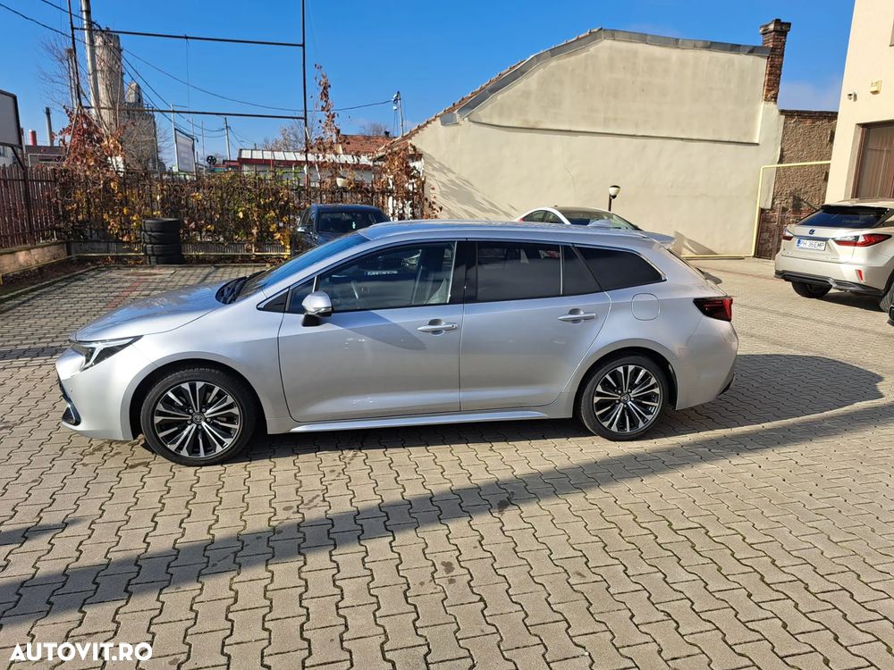 Toyota Corolla 2.0 HSD Exclusive - 4