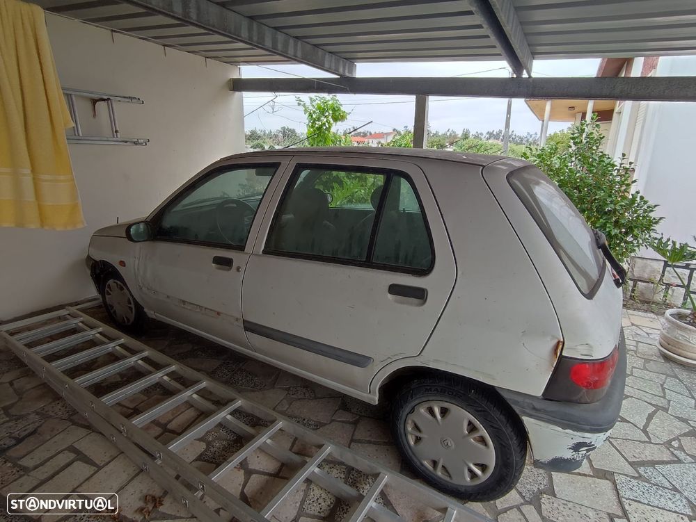 Renault Clio 1.2 RN - 3