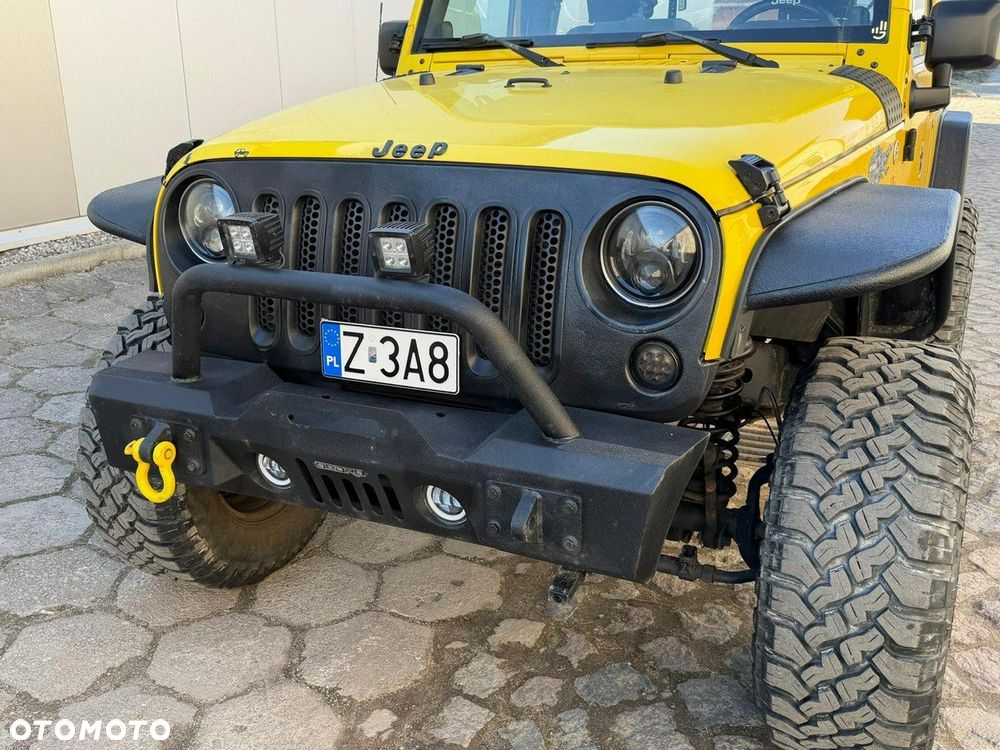 Jeep Wrangler - 6