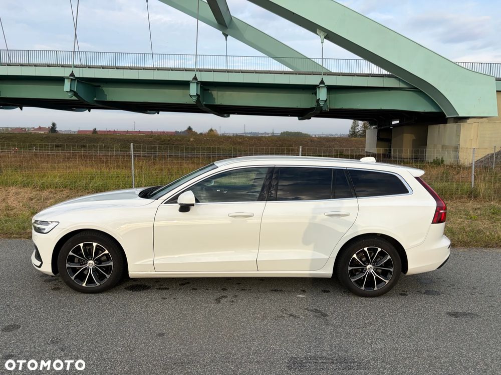Volvo V60 D3 Momentum Pro - 8