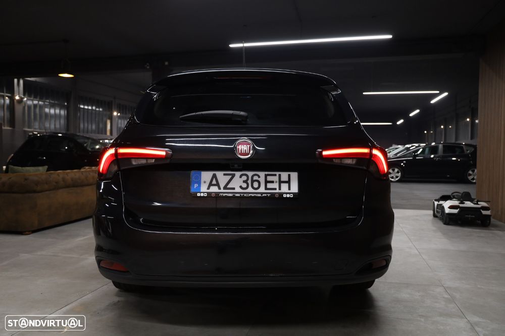 Fiat Tipo Station Wagon 1.3 MultiJet Lounge - 34