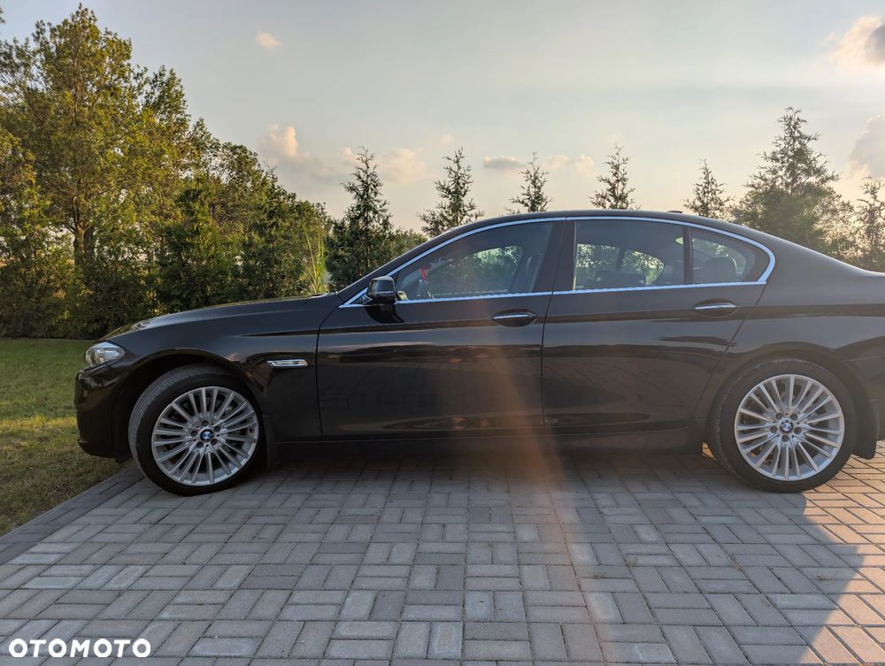 BMW Seria 5 525d xDrive Luxury Line - 6