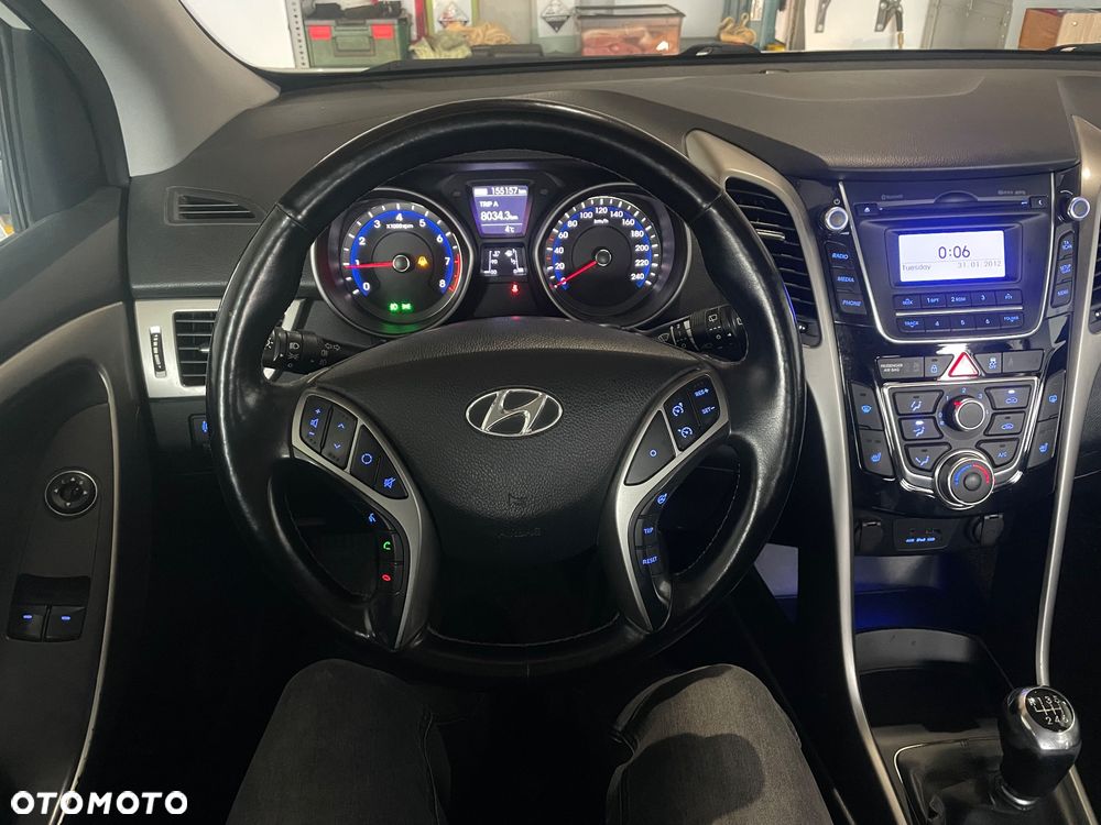 Mazda 2 SKYACTIV-G 75 Exclusive-Line - 10