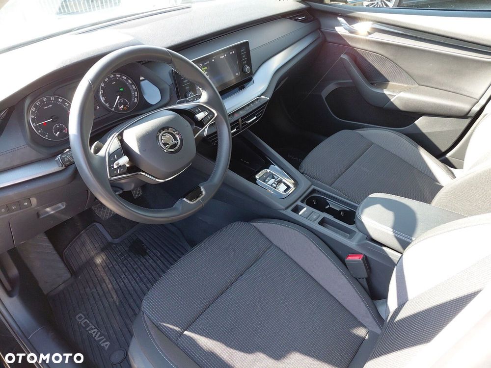 Skoda Octavia - 15