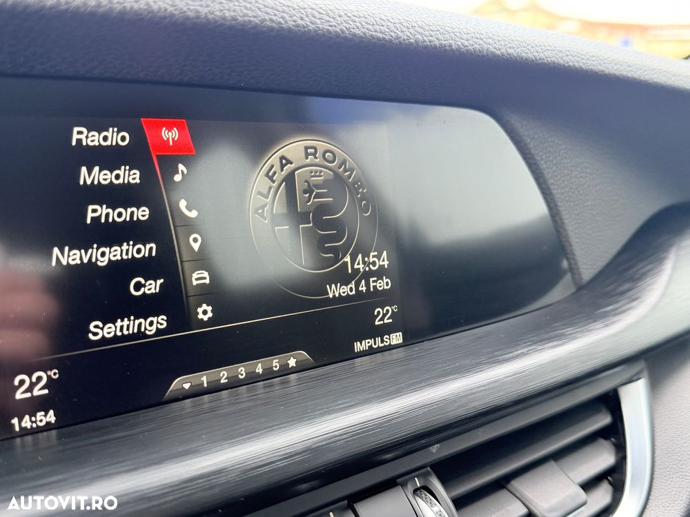 Alfa Romeo Stelvio 2.2 16V AT8-Q4 Executive - 27