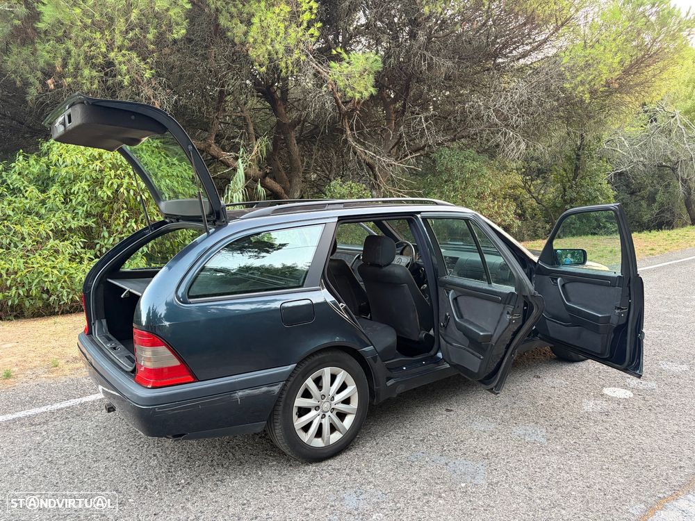 Mercedes-Benz C 220 D Classic - 20