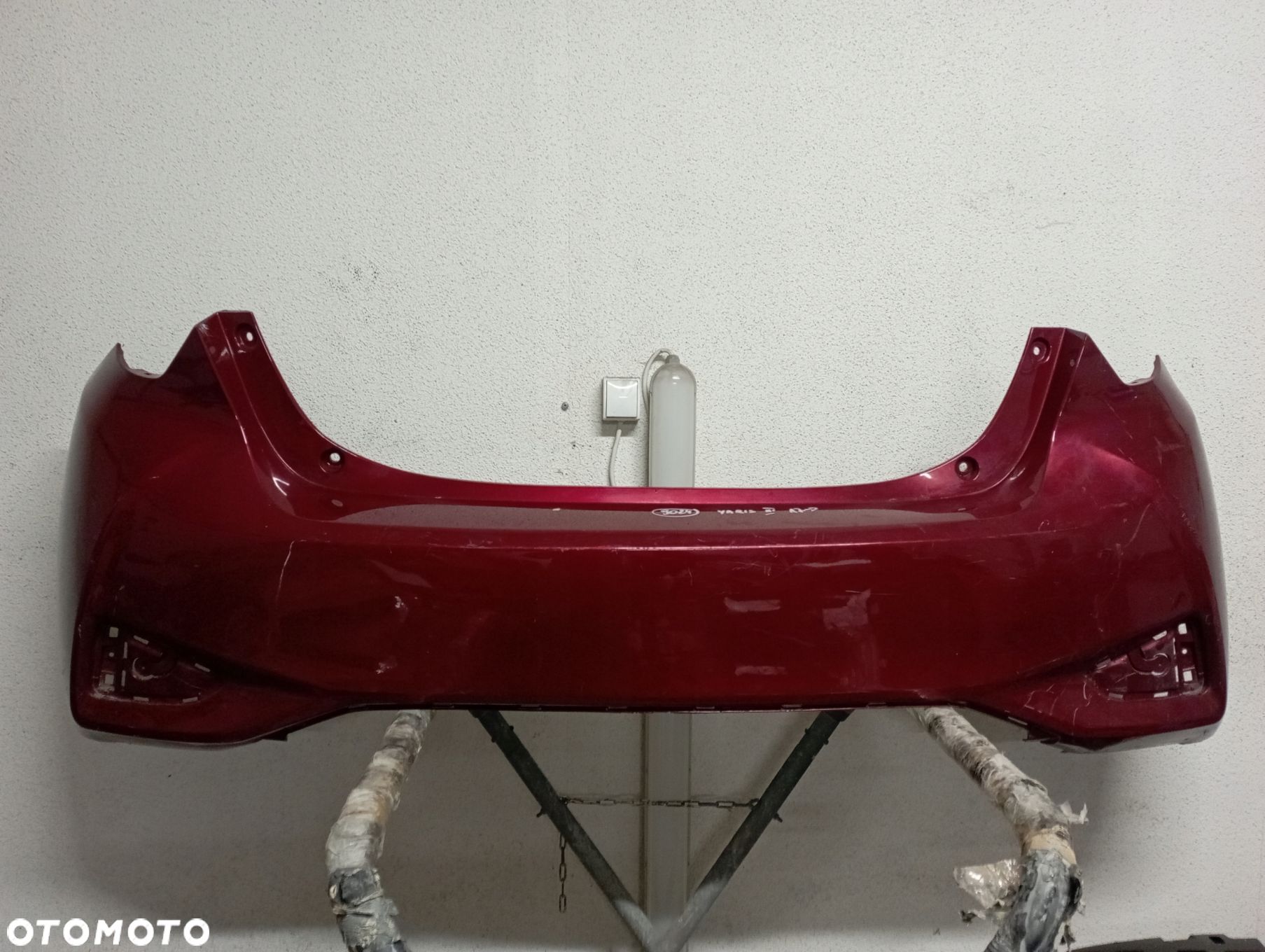 TOYOTA YARIS III lift 17-20r ZDERZAK TYLNY TYŁ - 1