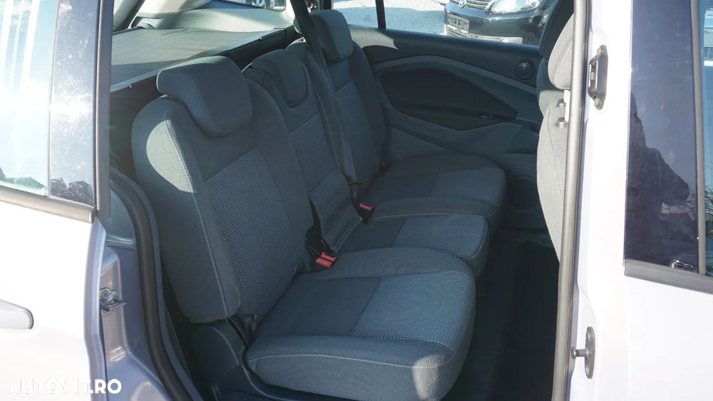 Ford Grand C-Max 1.6 TDCi DPF Trend - 10