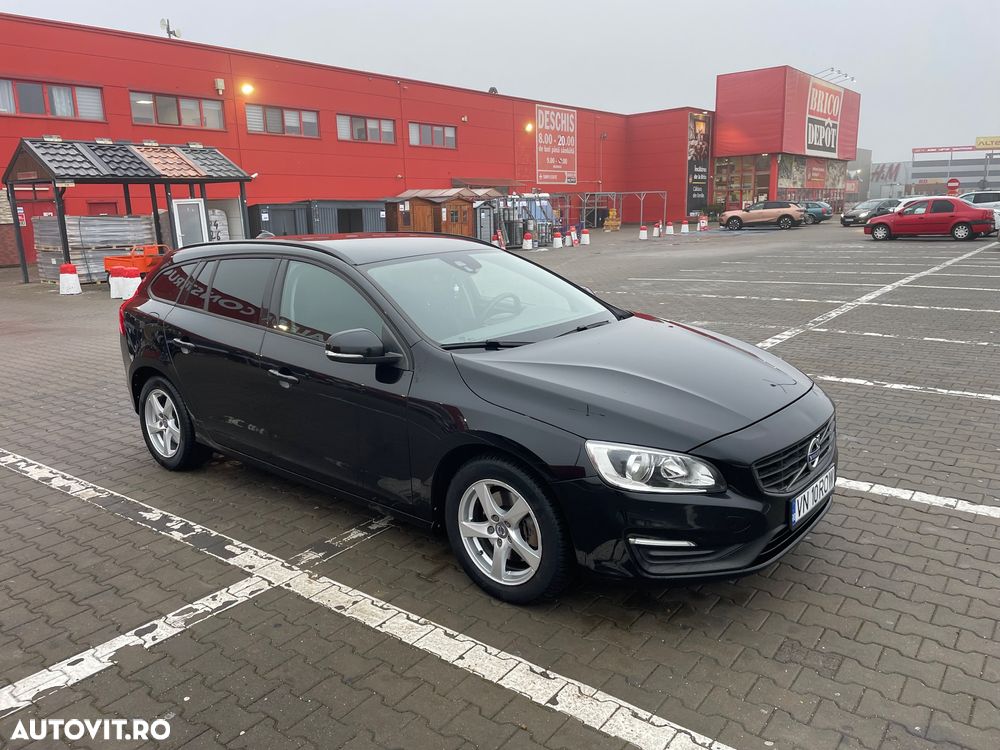 Volvo V60 D2 Kinetic - 2