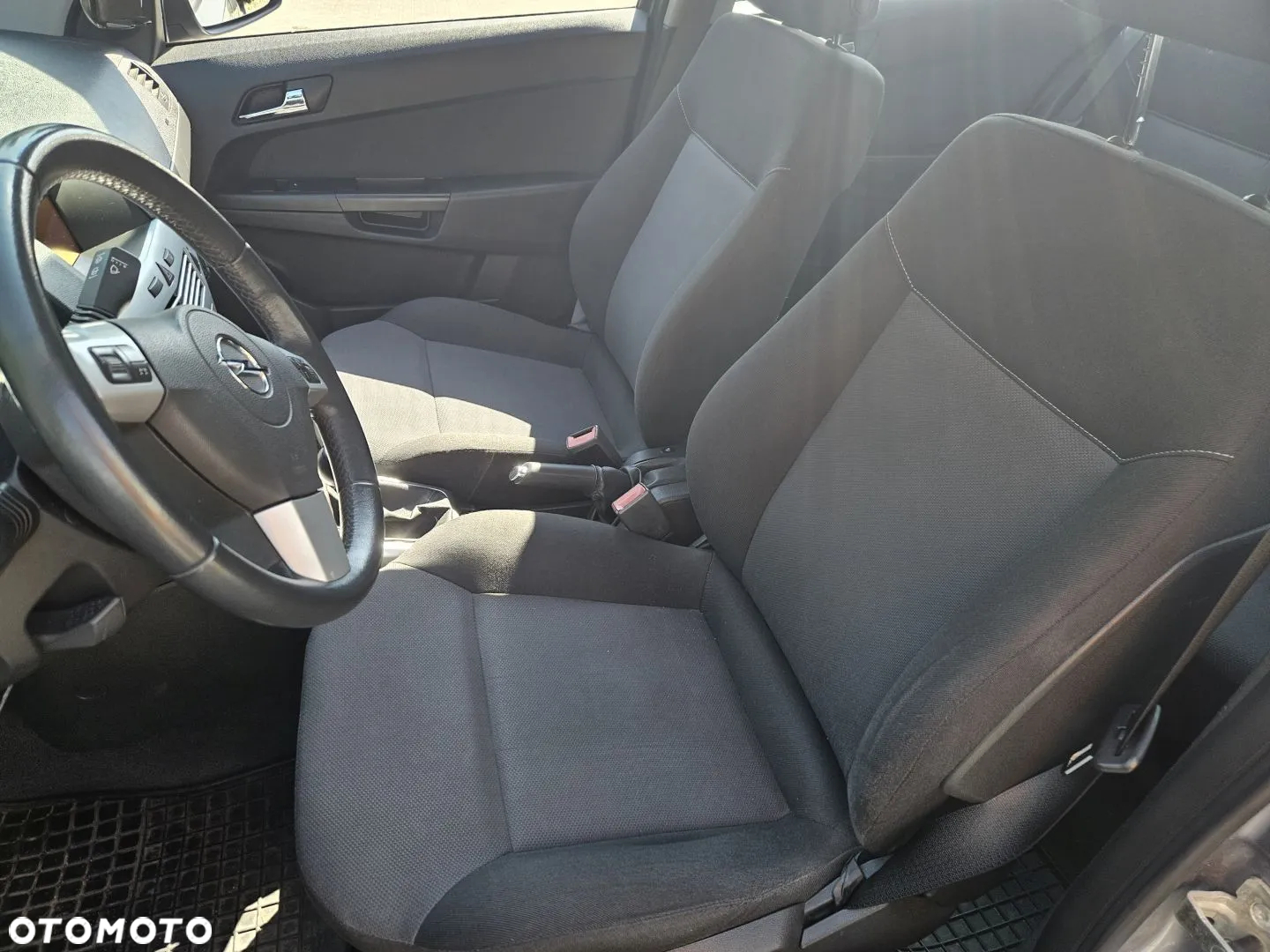 Opel Astra III 1.4 - 37